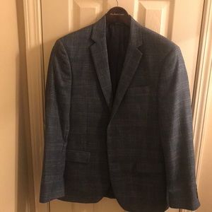 65% Wool, 20% Silk, 15% Linen Ralph Ralph Lauren Blazer Size 40 R